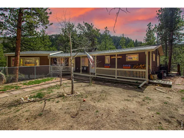 $540,000 | 117 Aspen Drive, Lyons, CO 80540