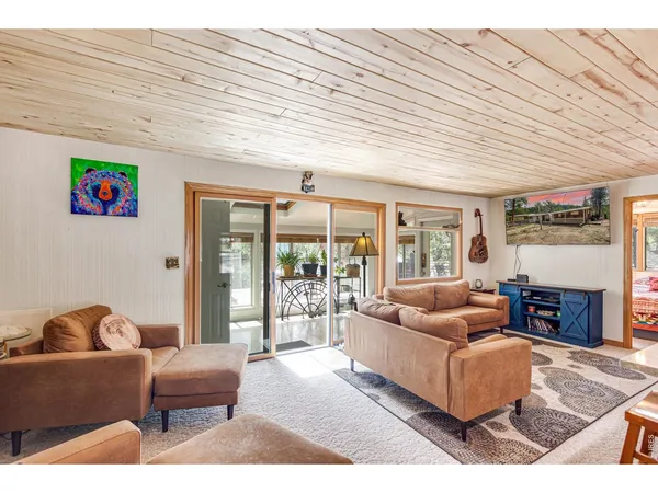 $540,000 | 117 Aspen Drive, Lyons, CO 80540