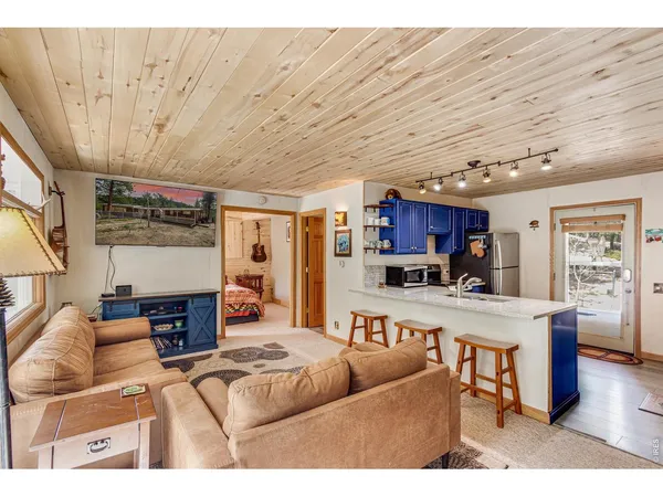 $540,000 | 117 Aspen Drive, Lyons, CO 80540