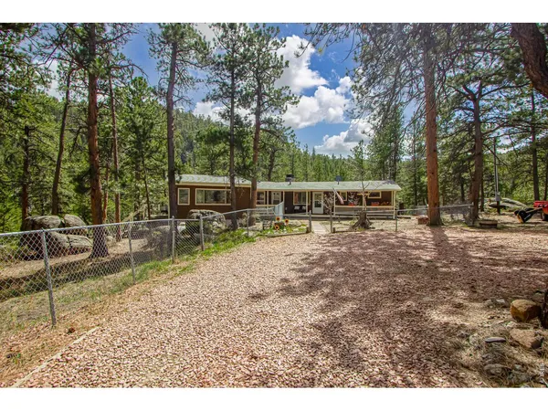 $540,000 | 117 Aspen Drive, Lyons, CO 80540