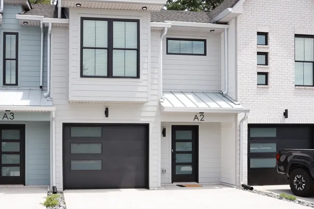 $1,800 | 725 Hornbuckle Road, Unit N1, Clarksville, TN 37043