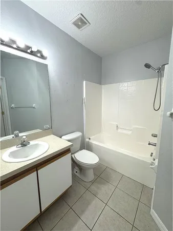 $1,900 | 9621 Lakedale Way, Unit 202, Riverview, FL 33578