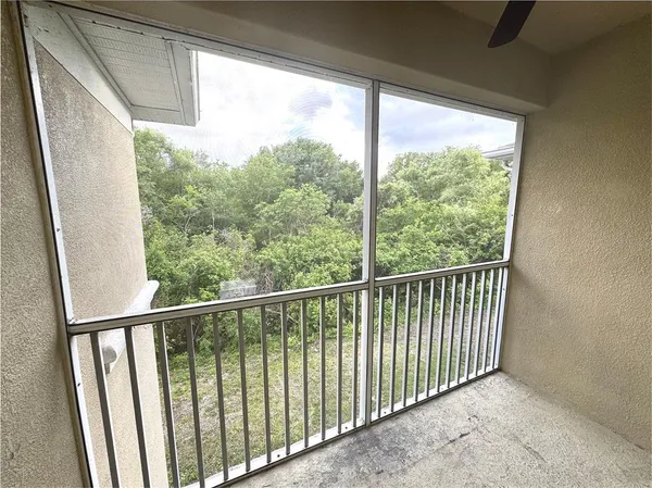 $1,900 | 9621 Lakedale Way, Unit 202, Riverview, FL 33578