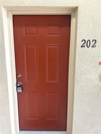 $1,900 | 9621 Lakedale Way, Unit 202, Riverview, FL 33578