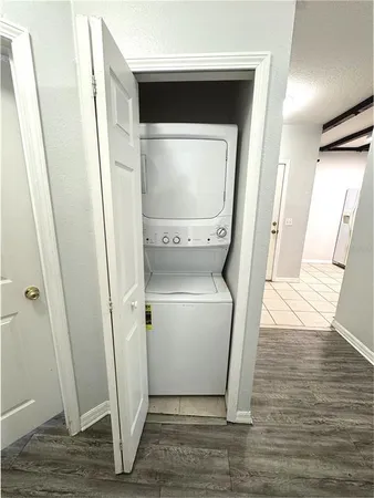 $1,900 | 9621 Lakedale Way, Unit 202, Riverview, FL 33578