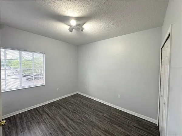 $1,900 | 9621 Lakedale Way, Unit 202, Riverview, FL 33578