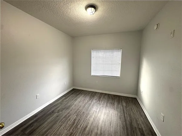 $1,900 | 9621 Lakedale Way, Unit 202, Riverview, FL 33578