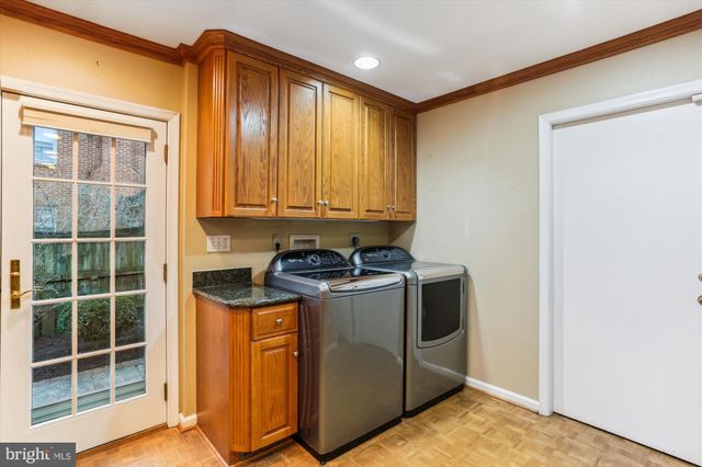 $1,188,000 | 11929 Gainsborough Road, Potomac, MD 20854