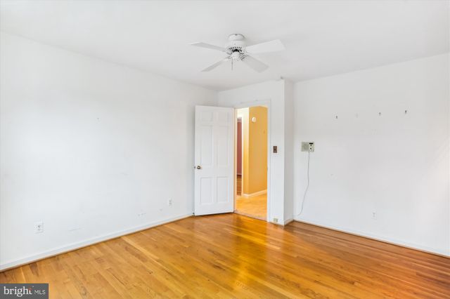 $1,188,000 | 11929 Gainsborough Road, Potomac, MD 20854