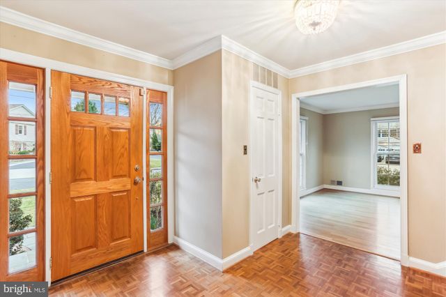 $1,188,000 | 11929 Gainsborough Road, Potomac, MD 20854