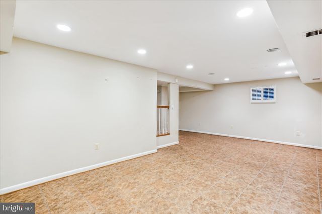 $1,188,000 | 11929 Gainsborough Road, Potomac, MD 20854