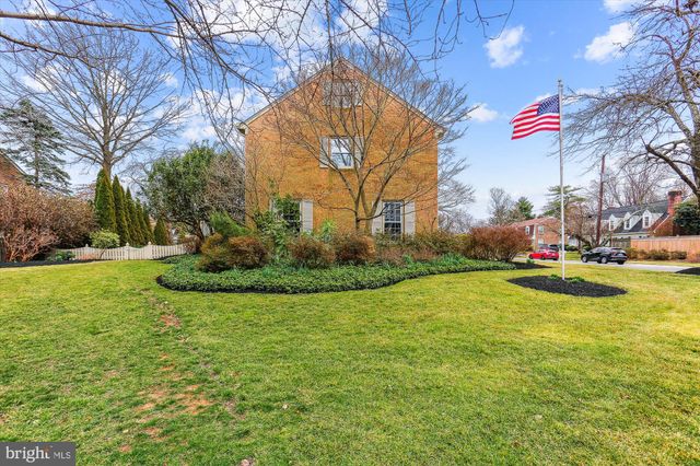 $1,188,000 | 11929 Gainsborough Road, Potomac, MD 20854