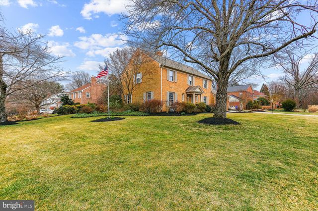 $1,188,000 | 11929 Gainsborough Road, Potomac, MD 20854