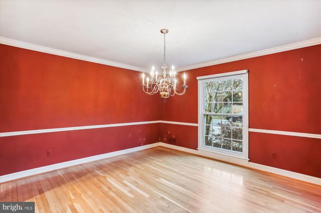 $1,188,000 | 11929 Gainsborough Road, Potomac, MD 20854