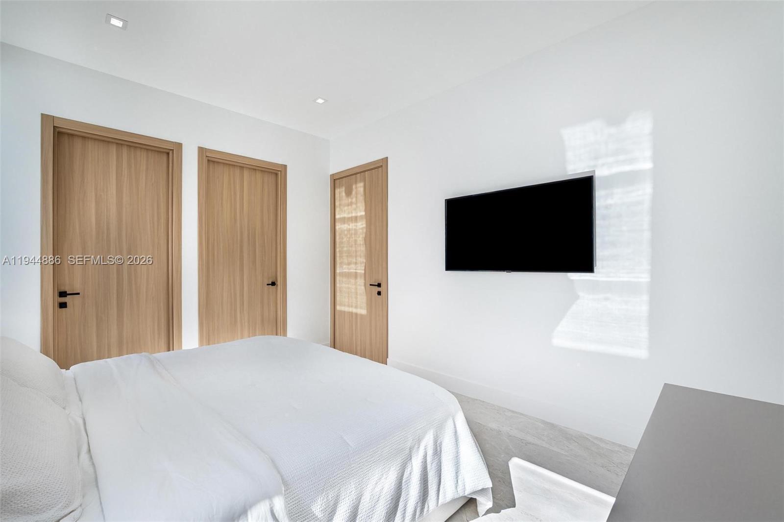 1344 Southwest 16th Street Miami, FL 33145 - Photo 21 of 37