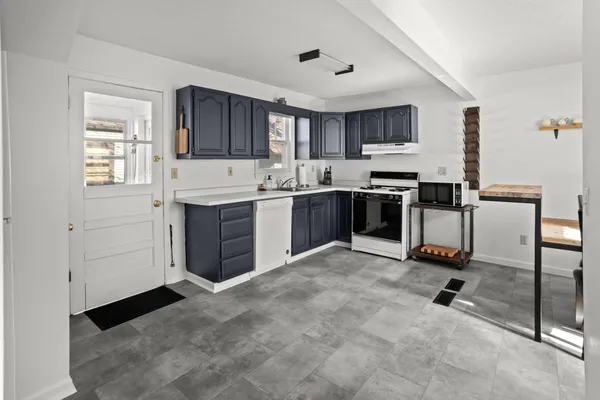 $239,900 | 443 15th Avenue South, Fargo, ND 58103