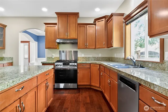 $760,000 | 14224 Beverly Park Road, Unit A, Edmonds, WA 98026