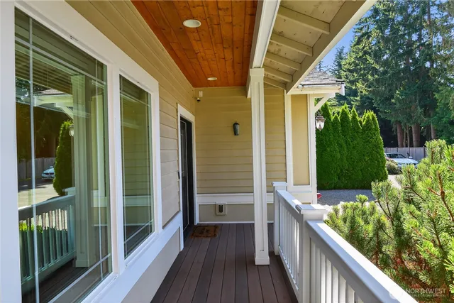 $760,000 | 14224 Beverly Park Road, Unit A, Edmonds, WA 98026