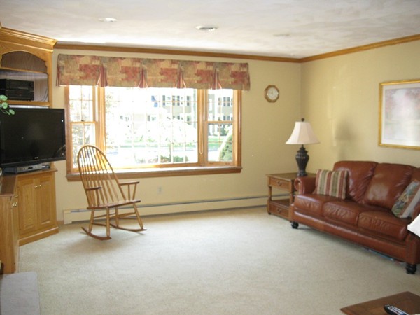 7 Fieldstone Path Walpole, MA 02081 - Photo 12 of 30 Gallery Image 12