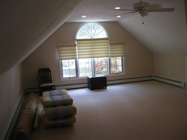 7 Fieldstone Path Walpole, MA 02081 - Photo 22 of 30 Gallery Image 22