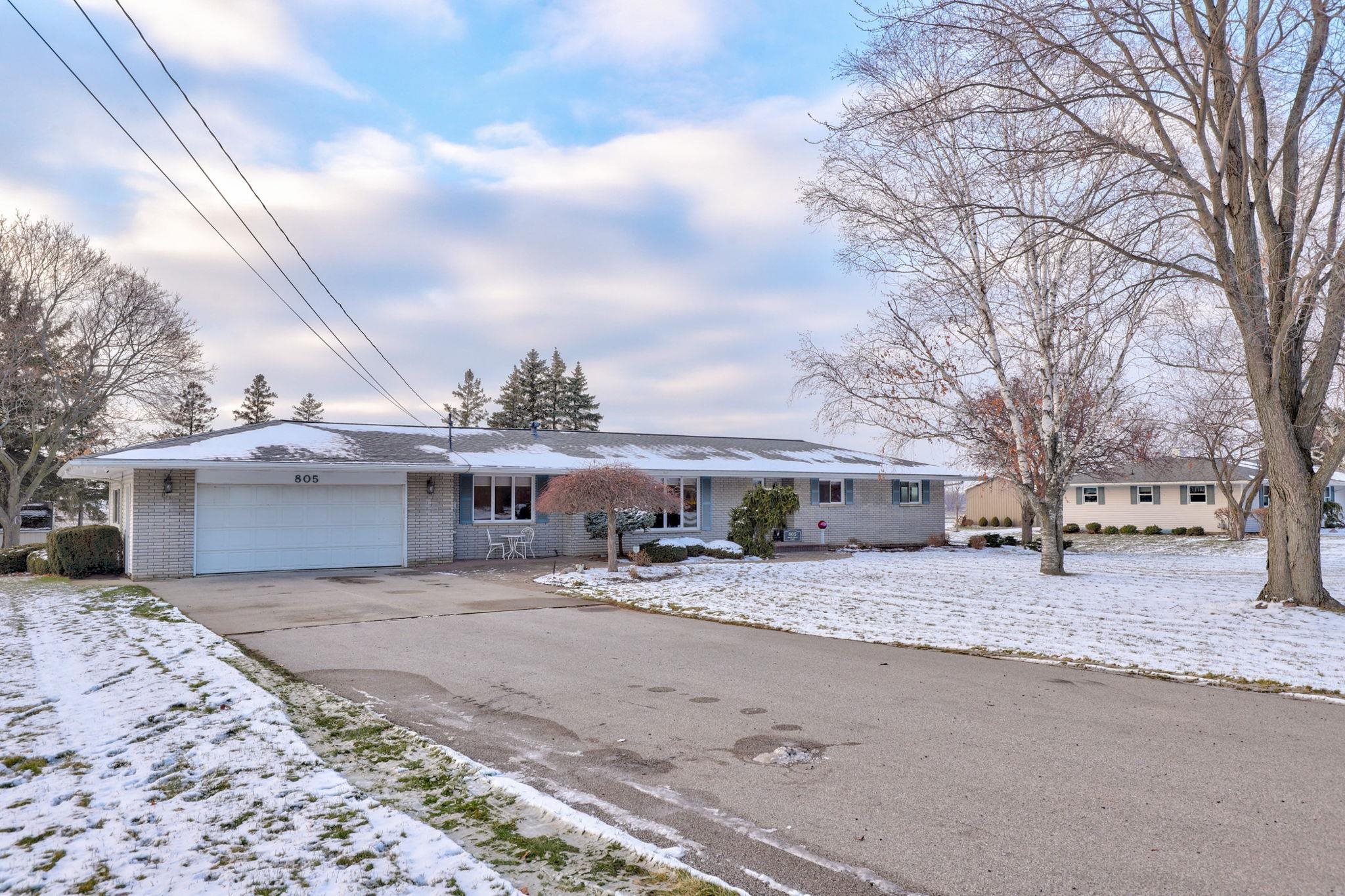 805 North Block Road Reese, MI 48757 - Photo 6 of 64