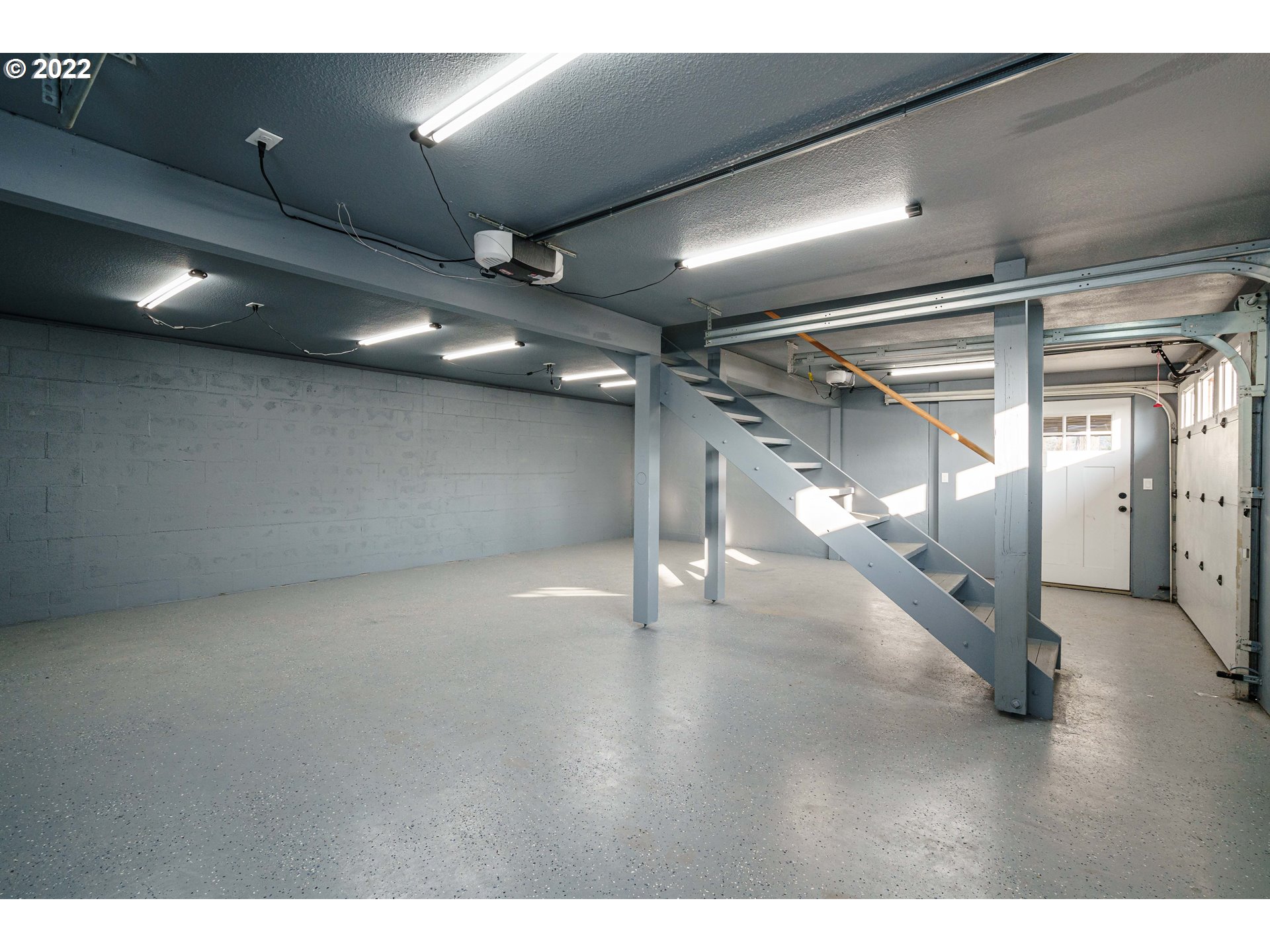28371 Southeast KW Anderson Road Gresham, OR 97080 - Photo 21 of 32 a view of an empty room
