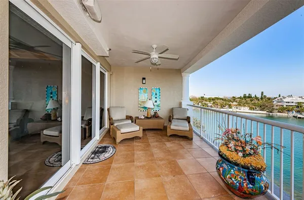 $2,895,000 | 3805 Gulf Boulevard, Unit 504, St. Pete Beach, FL 33706