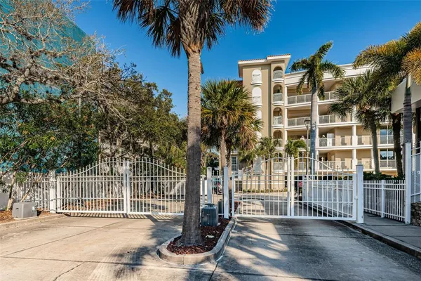 $2,895,000 | 3805 Gulf Boulevard, Unit 504, St. Pete Beach, FL 33706