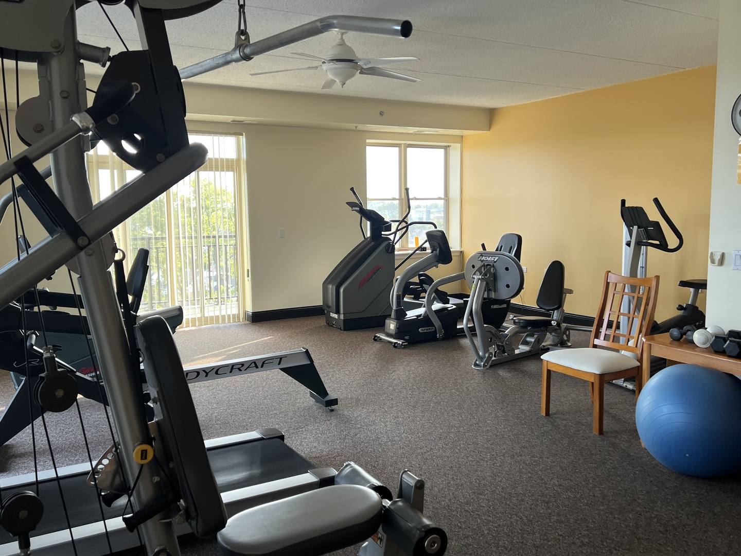 9355 Irving Park Road, Unit 522 Schiller Park, IL 60176 - Photo 23 of 24 a view of a room with gym equipment