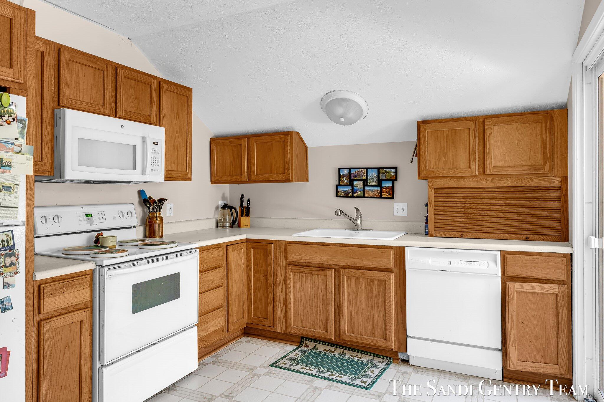 14667 Boom Road Spring Lake, MI 49456 - Photo 57 of 106 058-KYL00369