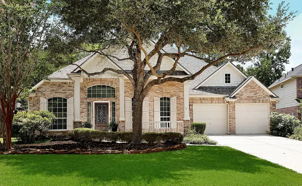 $665,000 | 14 Cordella Place, The Woodlands, TX 77382