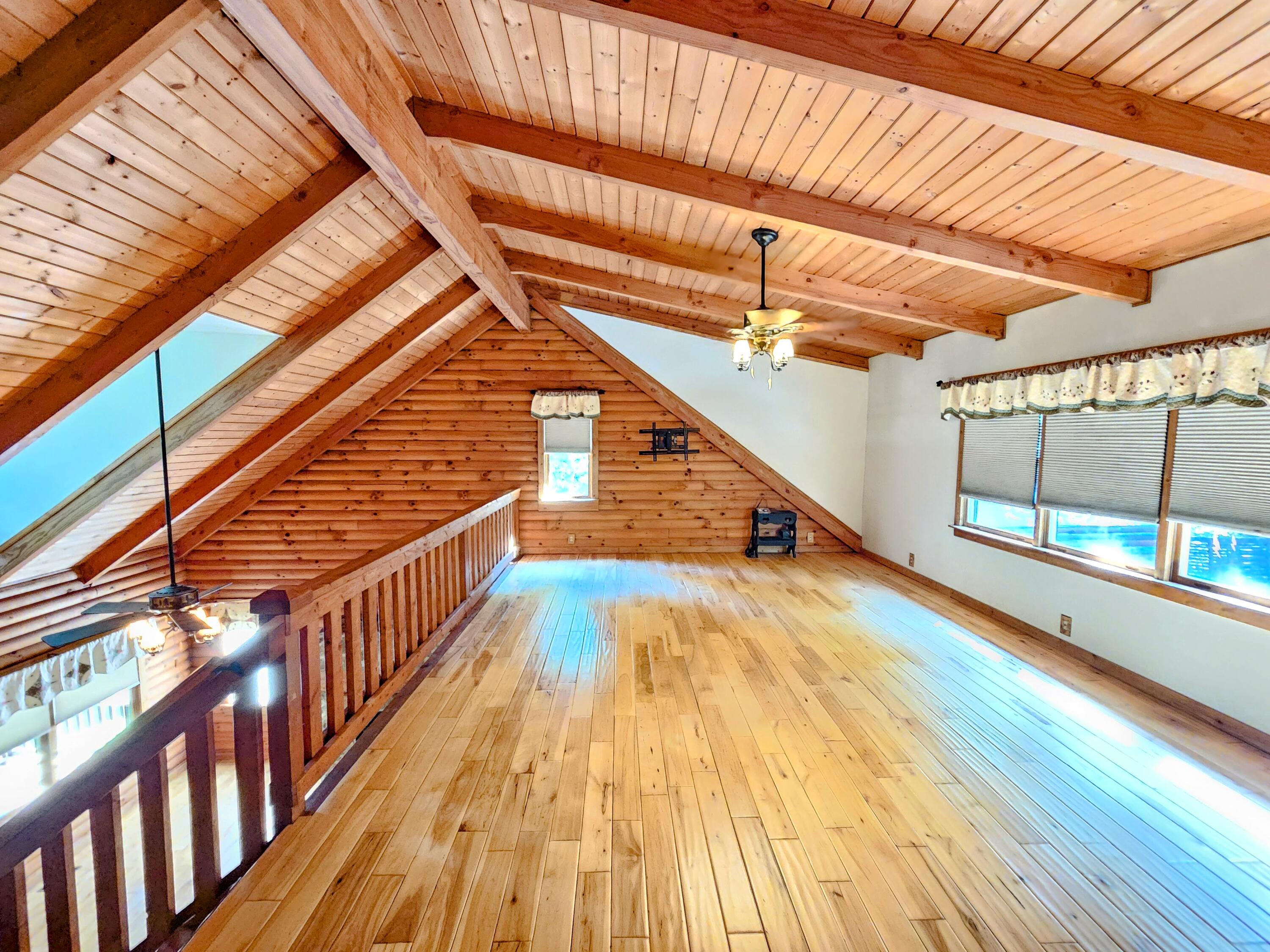 634 Zimmerman Road Blue Ridge, VA 24064 - Photo 36 of 55 loft area