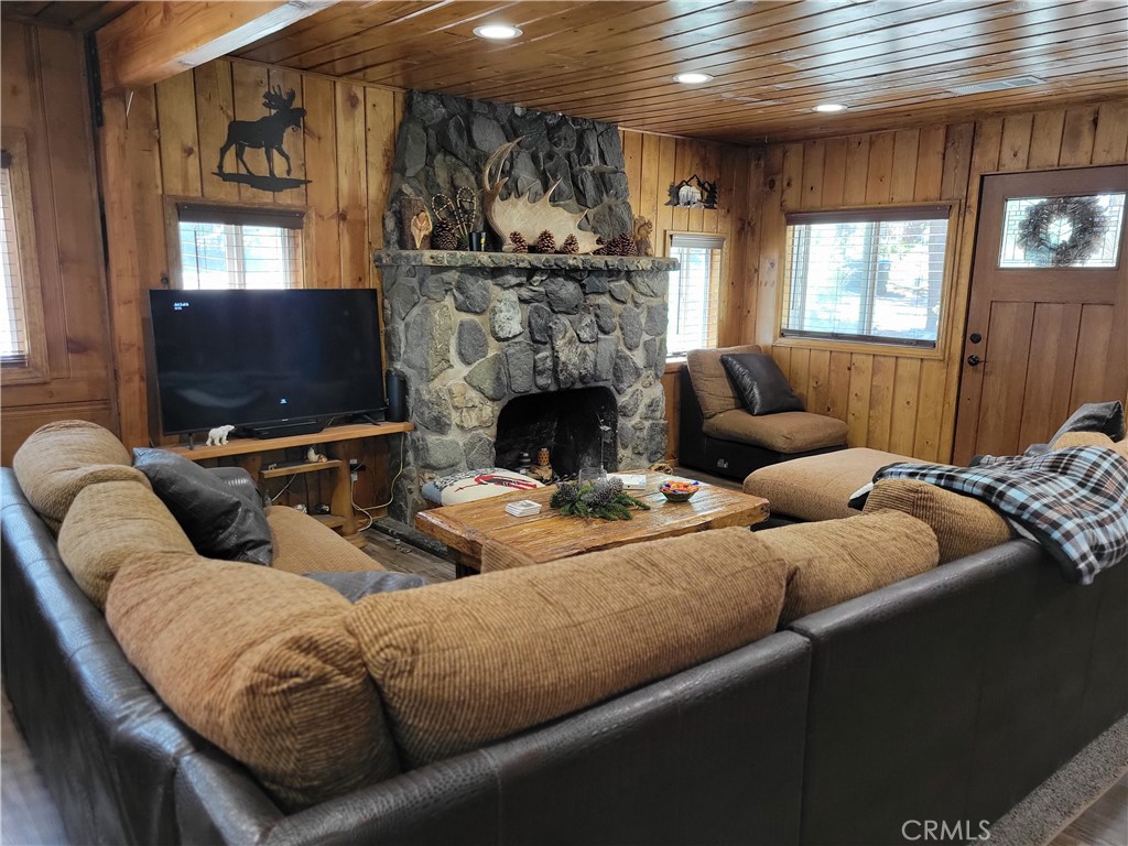 1116 Lark Road Wrightwood, CA 92397 - Photo 22 of 46