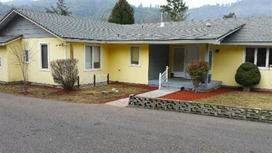 2522 Wards Creek Road Rogue River, OR 97537 - Photo 2 of 14 Additional Photo