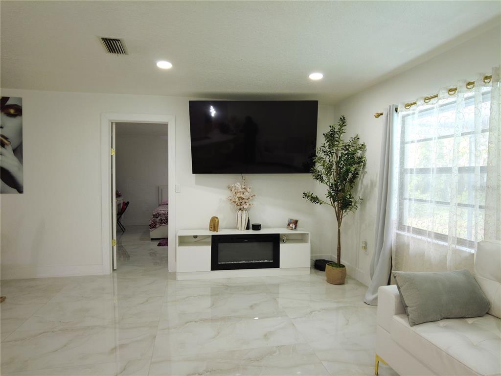 5045 Kenmore Street Spring Hill, FL 34608 - Photo 11 of 32