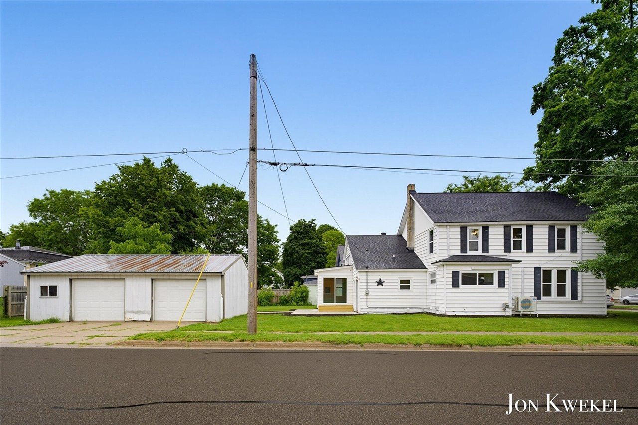 523 Elm Street Lowell, MI 49331 - Photo 34 of 36 Gallery Image 34