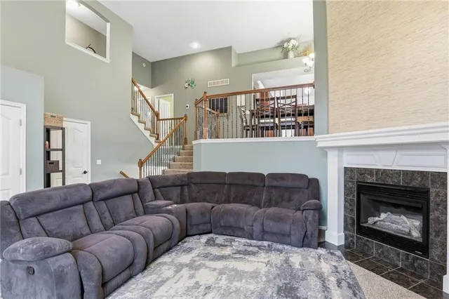 $400,000 | 7806 Northeast 111th Terrace, Kansas City, MO 64157