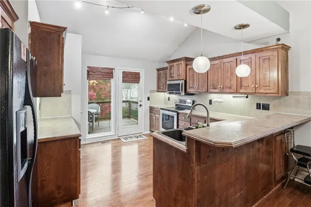 $400,000 | 7806 Northeast 111th Terrace, Kansas City, MO 64157