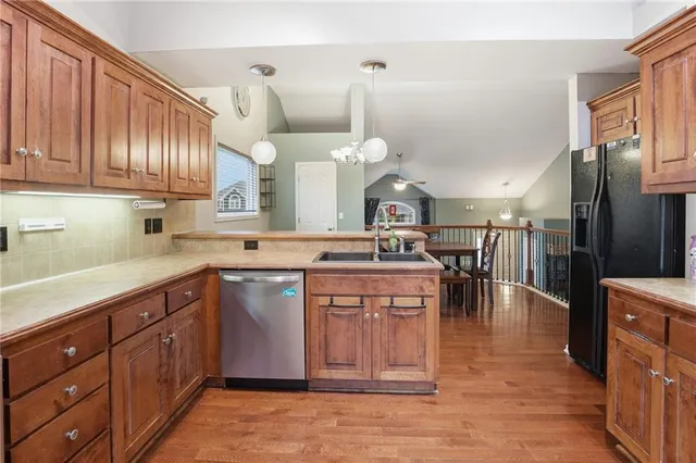 $400,000 | 7806 Northeast 111th Terrace, Kansas City, MO 64157