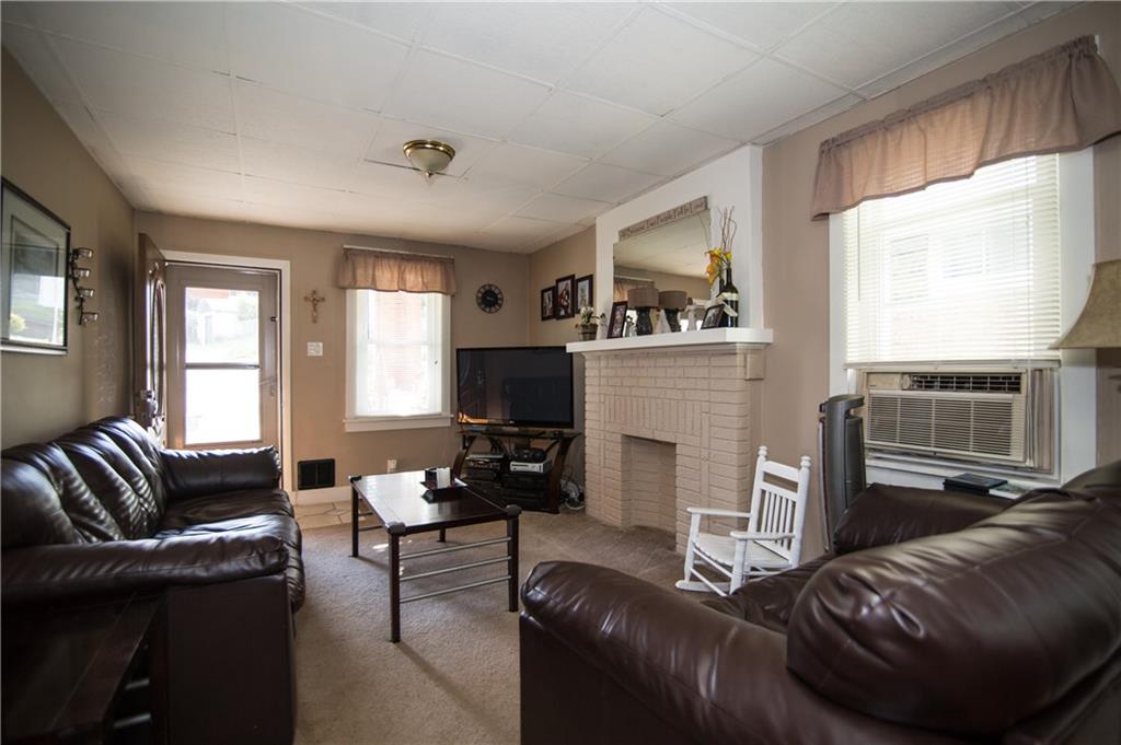1724 Warriors Road Pittsburgh, PA 15205 - Photo 2 of 14 Gallery Image 2