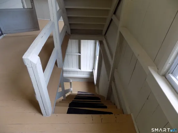 $1,695 | 182 West Street, New Britain, CT 06051