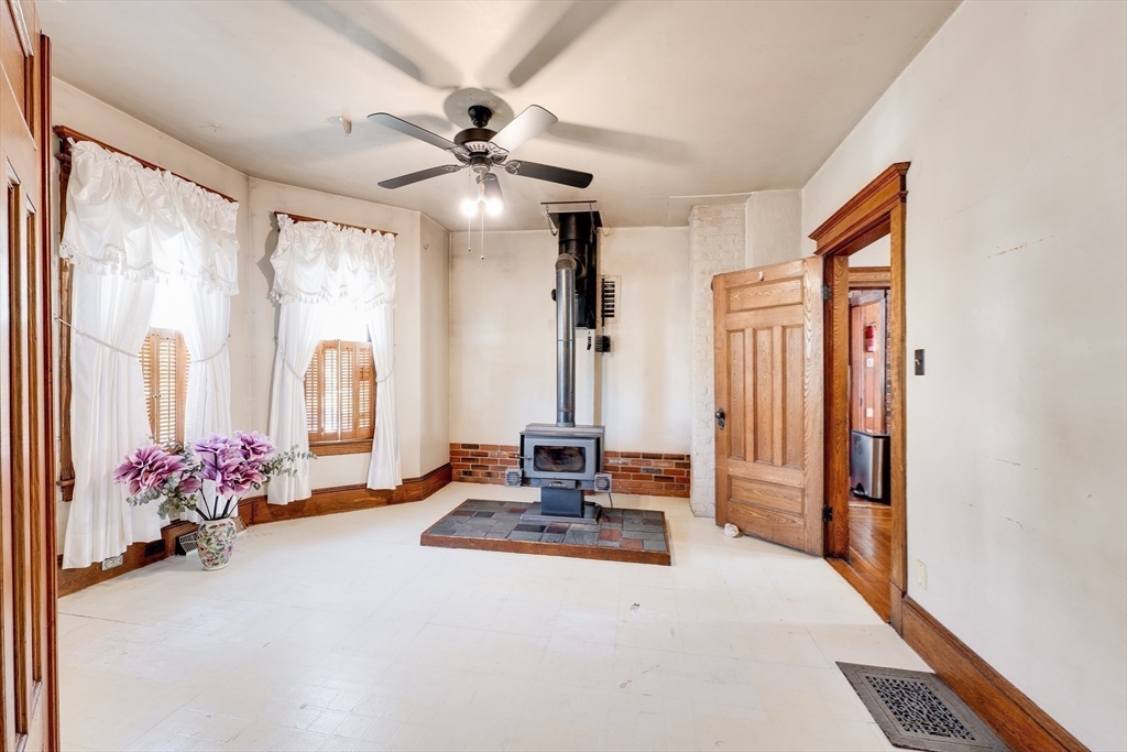 95 Grand Street Springfield, MA 01108 - Photo 15 of 42 Gallery Image 15