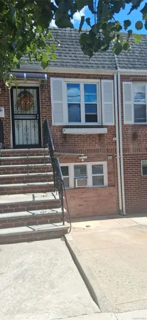$3,200 | 222-40 92nd Road, Unit 2 | Queens Village