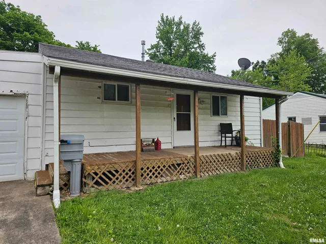 $49,900 | 1222 Midway Court, Marion, IL 62959