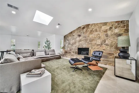 a view of a green field