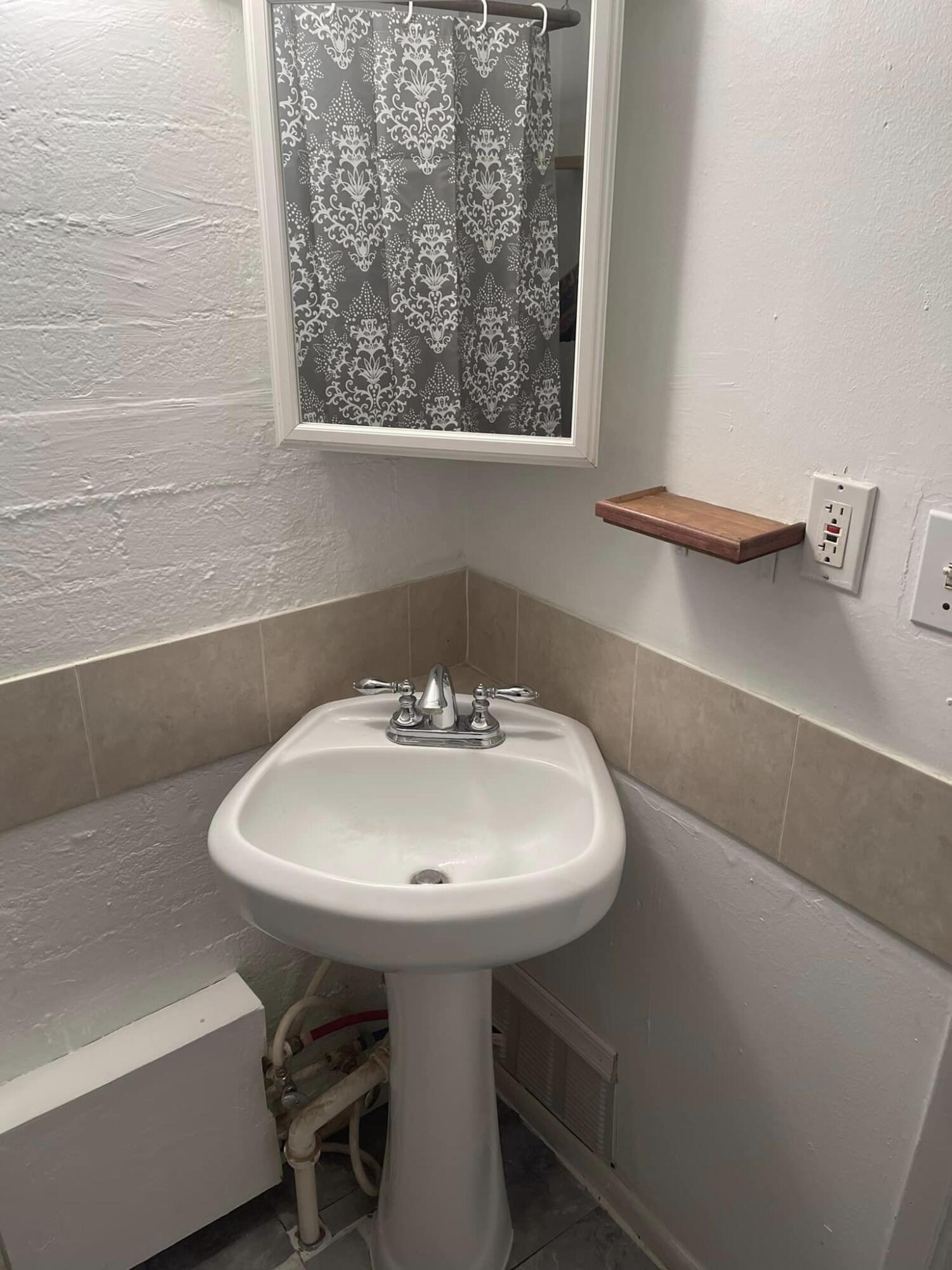 1017 South Westerly Road, Unit B Payson, AZ 85541 - Photo 9 of 14