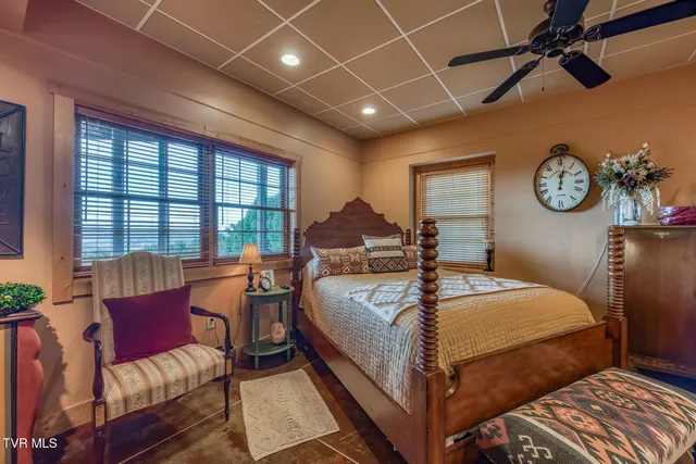 $1,197,000 | 72 Mountain Heights Road, Lebanon, VA 24266