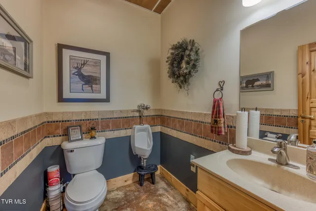 $1,197,000 | 72 Mountain Heights Road, Lebanon, VA 24266