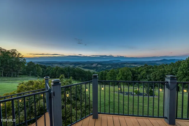 $1,197,000 | 72 Mountain Heights Road, Lebanon, VA 24266