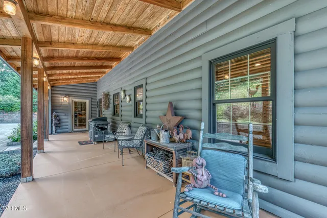 $1,197,000 | 72 Mountain Heights Road, Lebanon, VA 24266